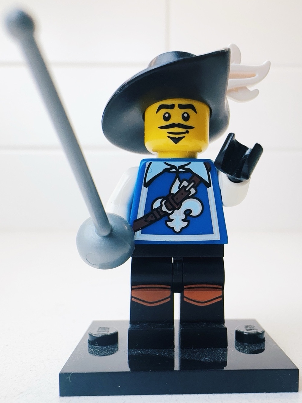 LEGO Minifig -  Musketeer - CMF Series 4